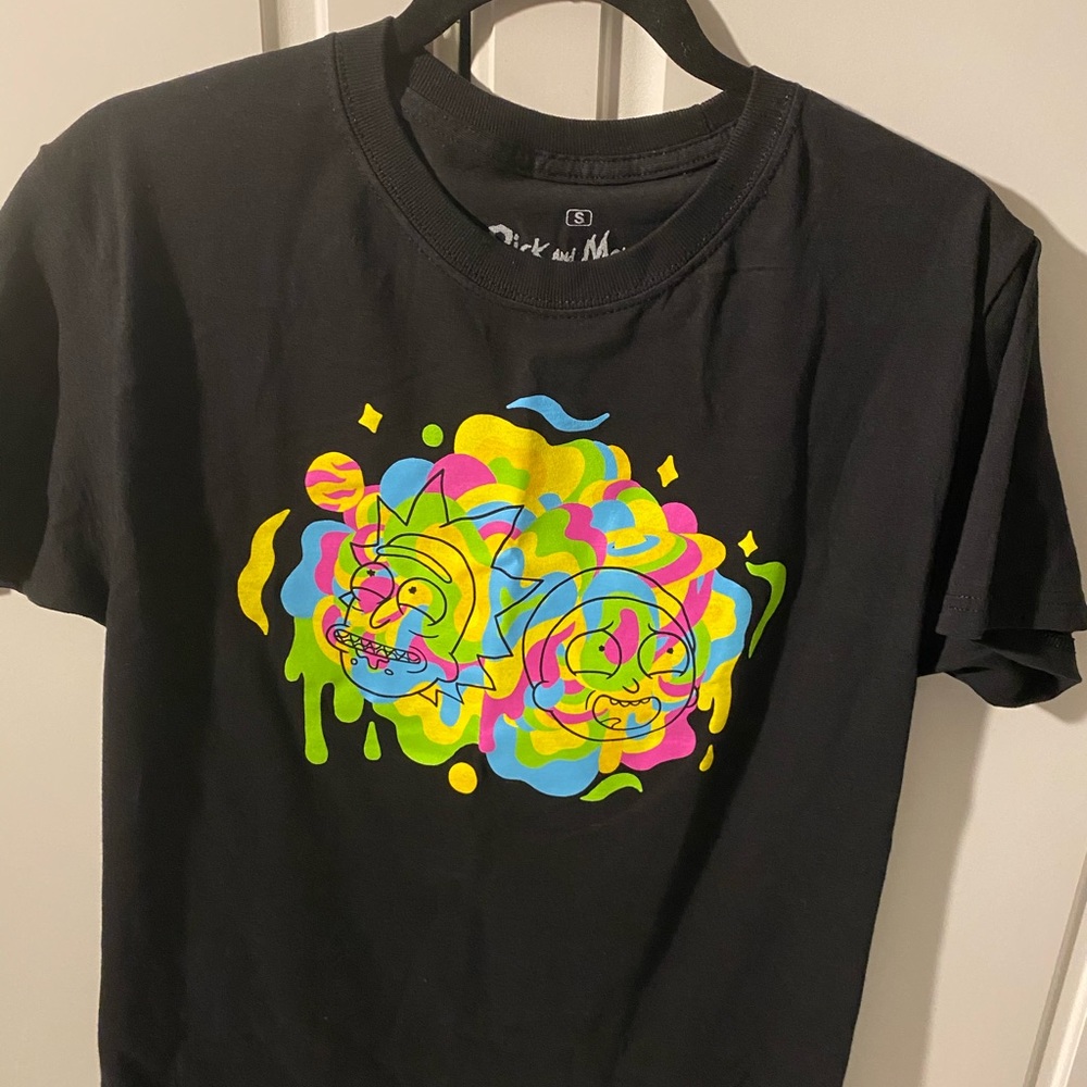 Rick and Morty tee